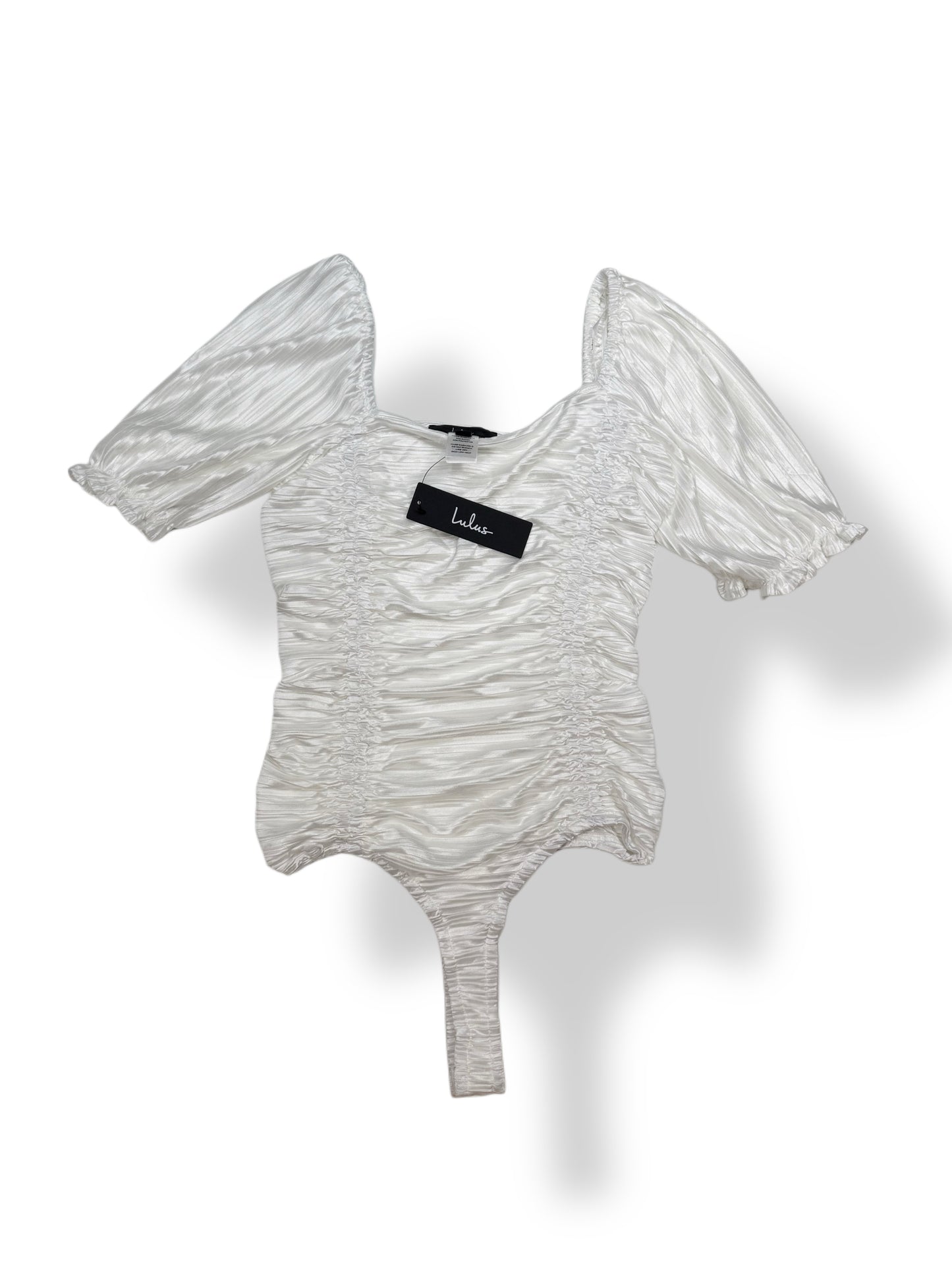 NWT Lulu’s Short Sleeve- Size M