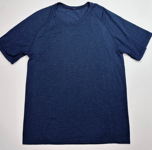 Lululemon Men's Navy Blue Tee